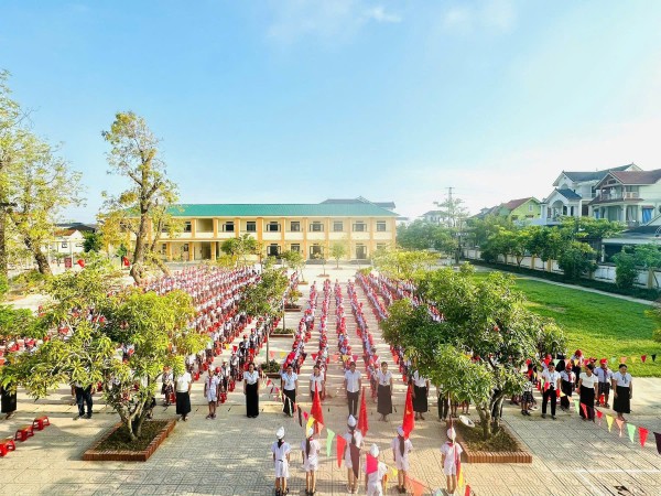 TRƯỜNG TIỂU HỌC DIỄN ĐỒNG - 9 NĂM 1 CHẶNG ĐƯỜNG