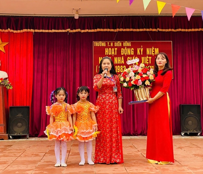 Chương trình văn nghệ chào mừng ngày nhà giáo Việt Nam 20/11